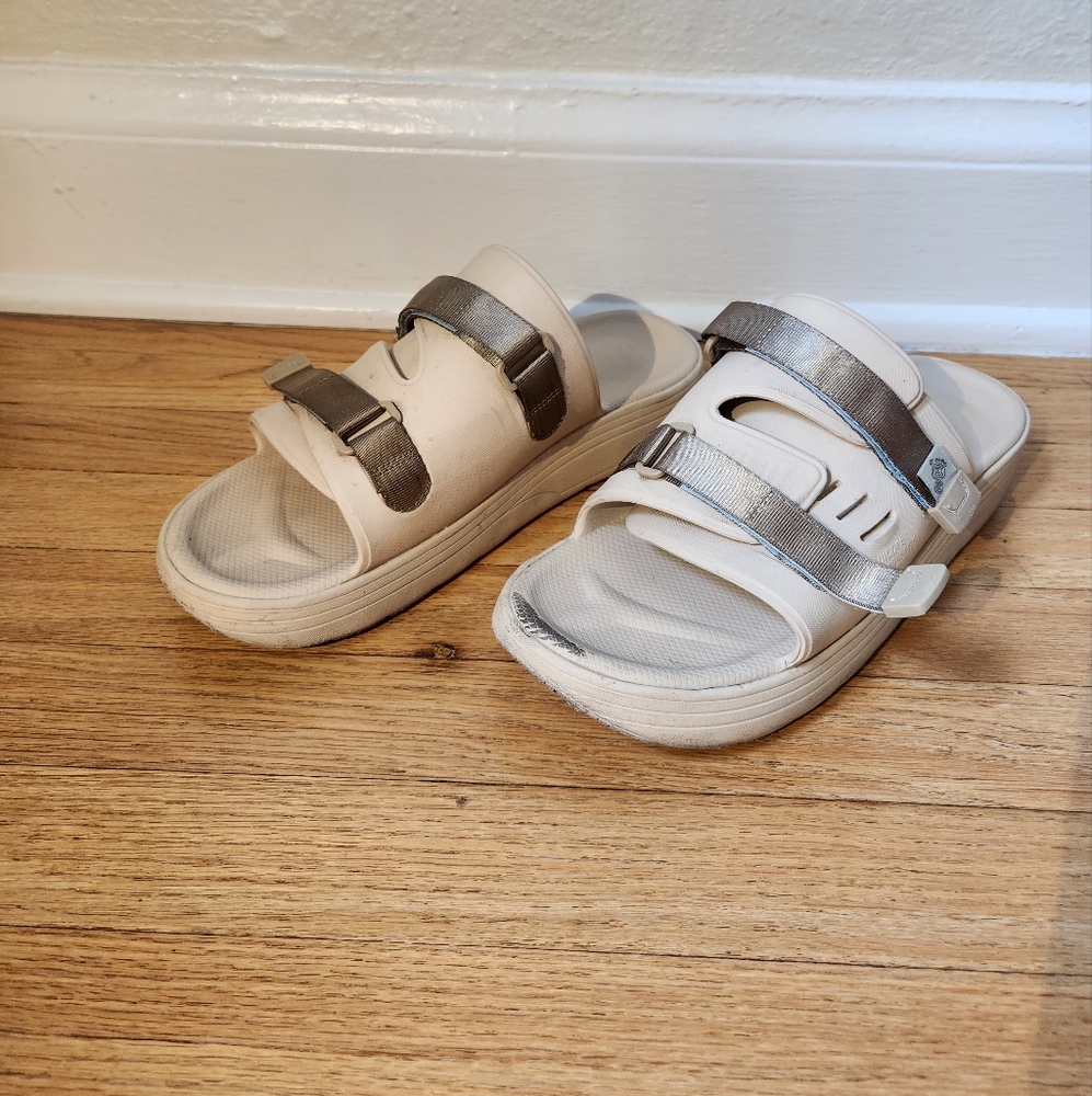 Suicoke Urich beige slide